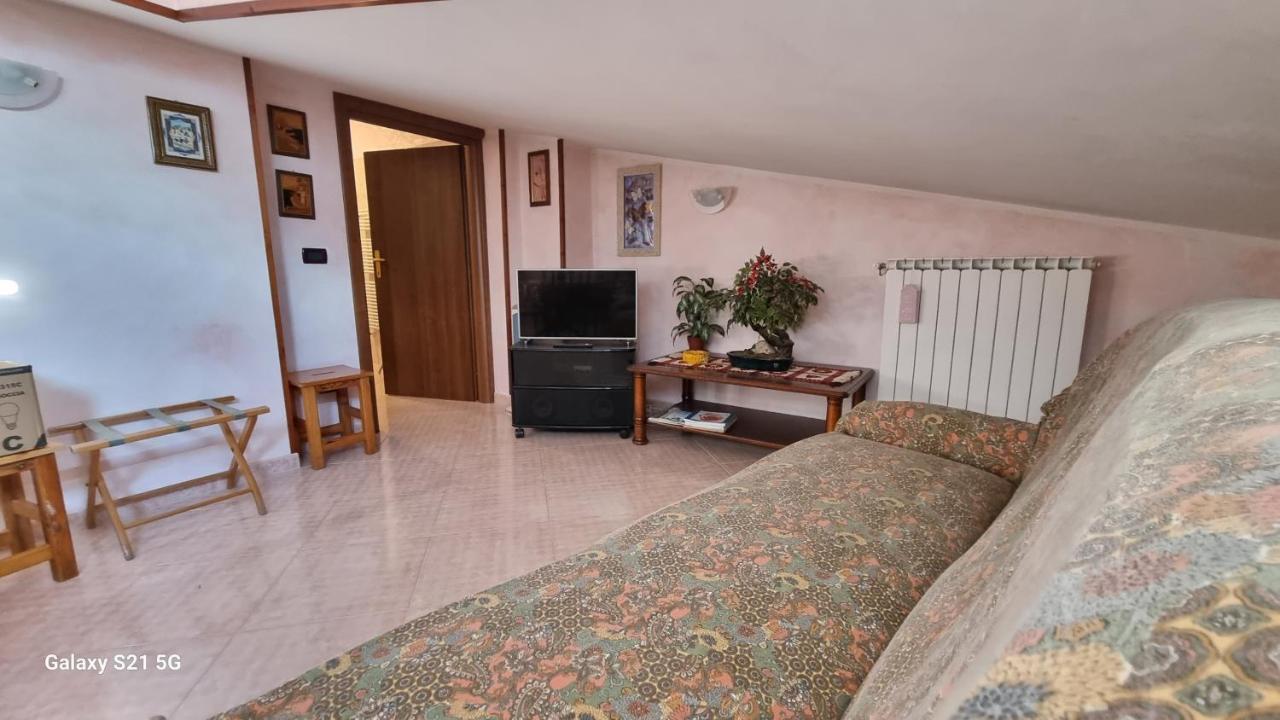 Lilly'S House Villa Castel Di Sangro Exterior foto
